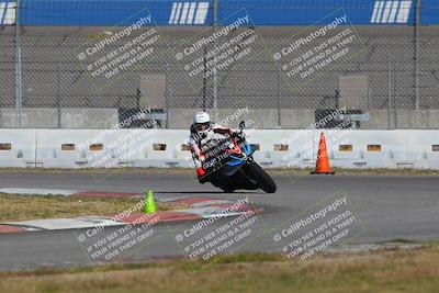 media/Nov-26-2022-Fastrack Riders (Sat) [[b001e85eef]]/Level 2/Session 3 Outside Turn 9/